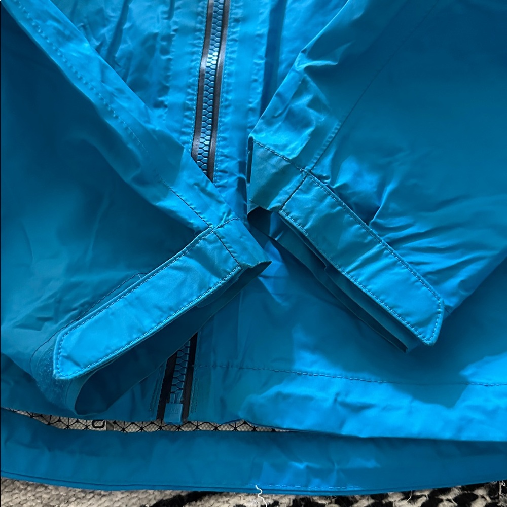 Mountain Hardwear *NWOT* Men's Plasmic Ion Rain Jacket - Picture 8 of 12